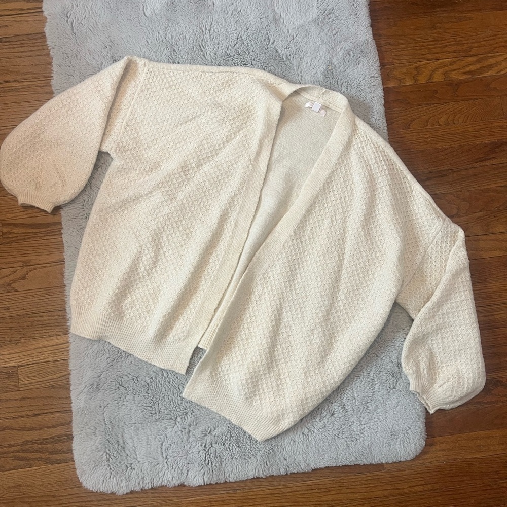 LC Lauren Conrad Ivory Textured Cardigan